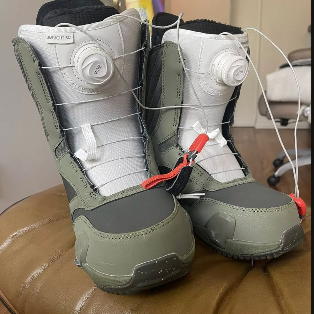 Womens Burton Limelight Step On Boots (7.5)